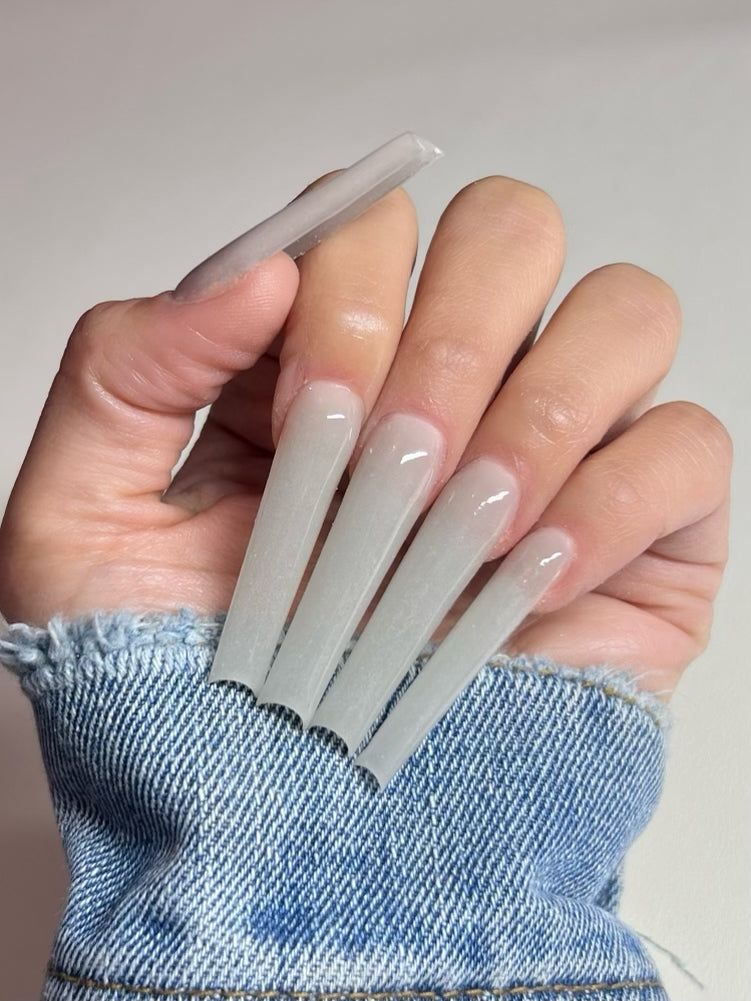 Glow White